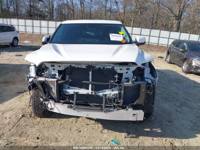 Toyota Tundra Sr5 2022 5TFLA5DA4NX019000 Image 13