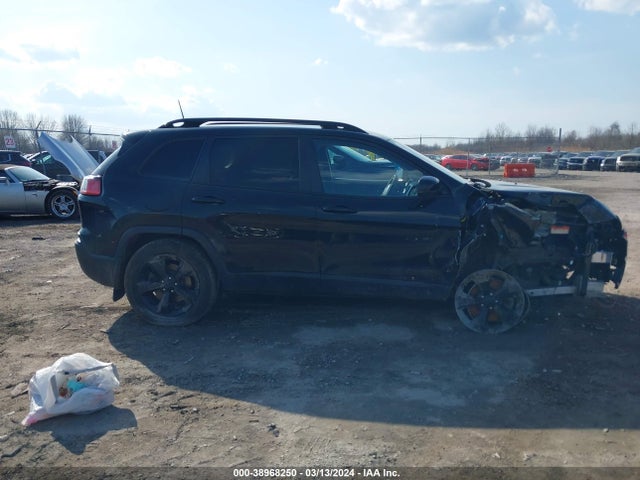 1C4PJMLX3KD477402 Jeep Cherokee Altitude 4x4