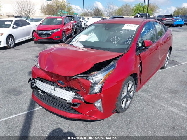 Toyota Prius Four Touring 2017 JTDKARFU8H3534152 Image 2