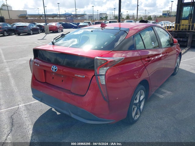 Toyota Prius Four Touring 2017 JTDKARFU8H3534152 Image 4