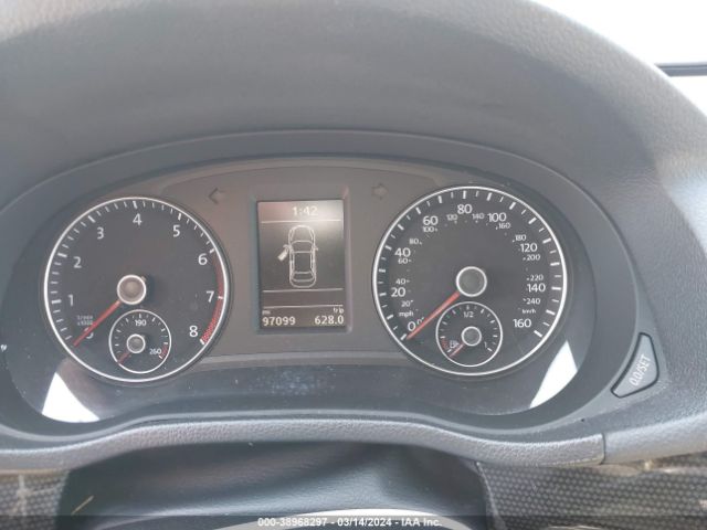 1VWBT7A30EC117632 Volkswagen Passat 1.8t Sport