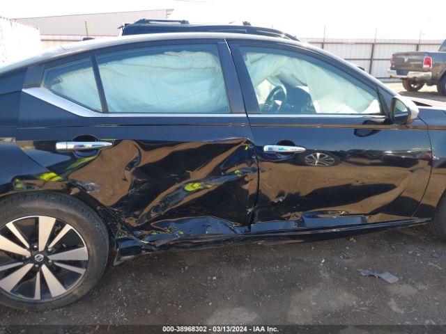 1N4BL4DV2MN339483 Nissan Altima Sv Fwd