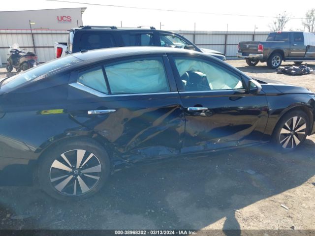 1N4BL4DV2MN339483 Nissan Altima Sv Fwd