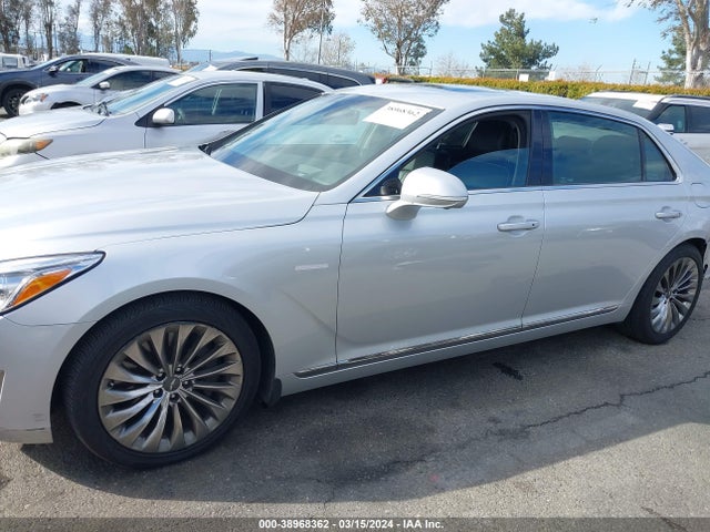 Genesis G90 3.3t Premium 2017 KMHG34JA9HU022793 Image 14