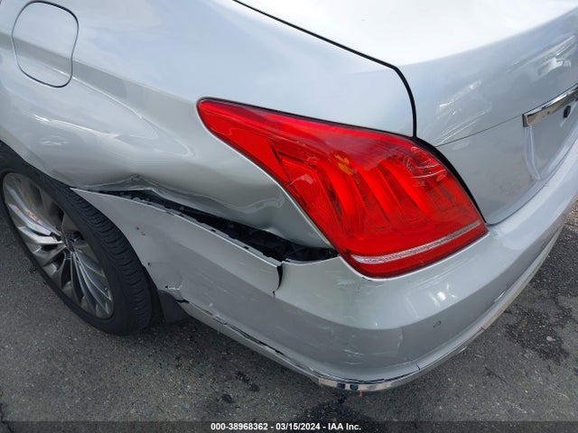 Genesis G90 3.3t Premium 2017 KMHG34JA9HU022793 Image 17
