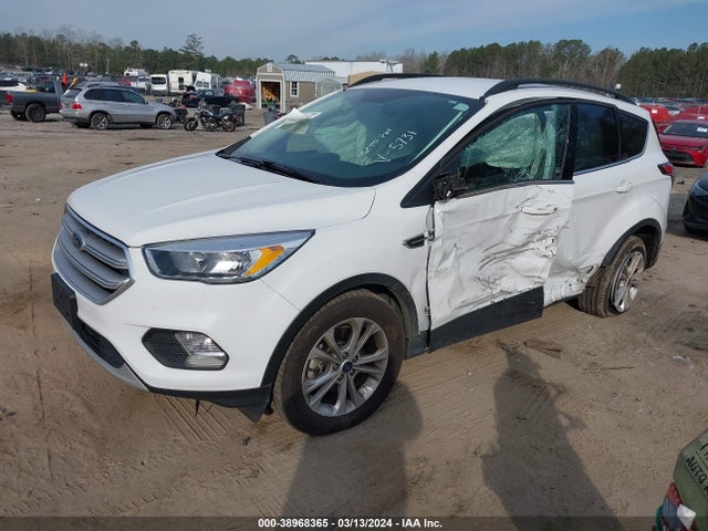 Ford ESCAPE SE 2018 1FMCU9GD1JUB85731 Image 2