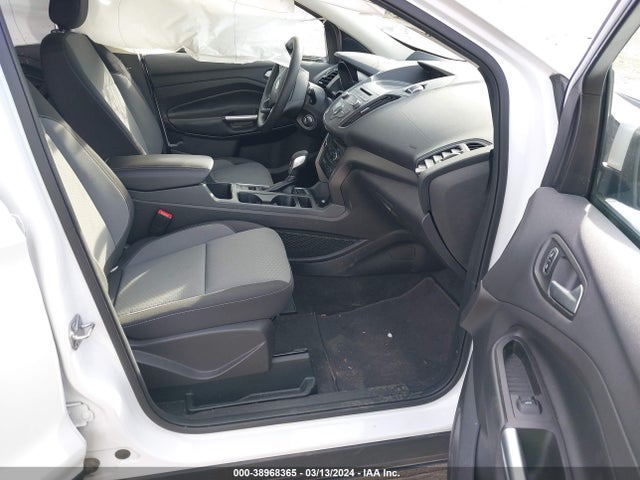 Ford ESCAPE SE 2018 1FMCU9GD1JUB85731 Image 5