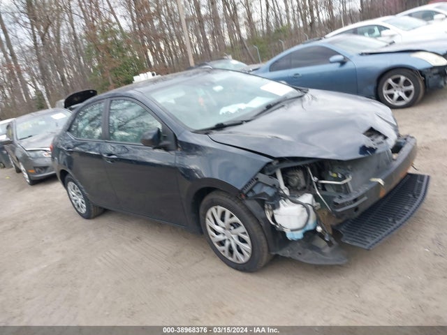 Toyota COROLLA LE 2017 2T1BURHE5HC936800 main image