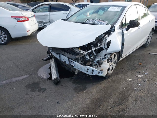 Chevrolet Cruze Ls Auto 2017 1G1BC5SM8H7249963 Image 6