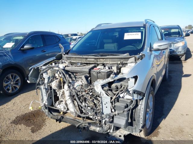 JN8AT2MT6LW032517 Nissan Rogue Sv Fwd