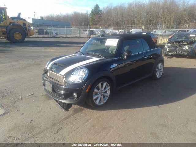 2015 MINI CONVERTIBLE WMWZP3C57F2A91499 Photo 1