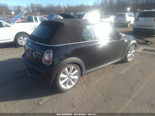 2015 MINI CONVERTIBLE WMWZP3C57F2A91499 Photo 3