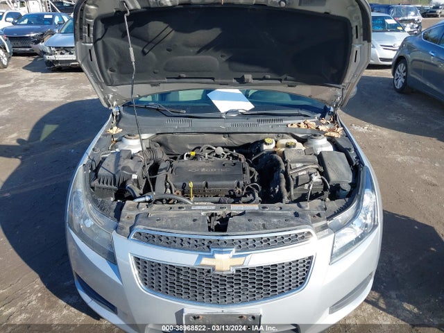Chevrolet Cruze Ls Auto 2014 1G1PA5SGXE7252123 Image 10