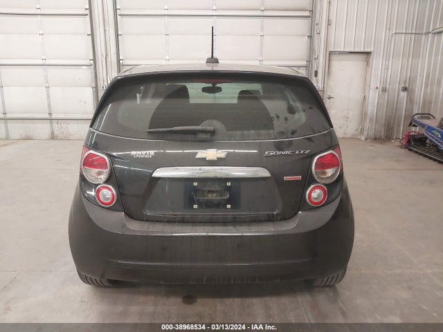 Chevrolet Sonic Ltz Auto 2015 1G1JE6SBXF4183294 Image 16
