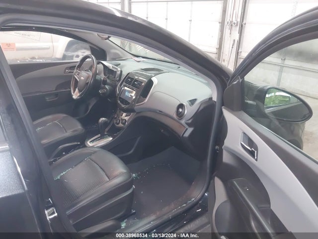 Chevrolet Sonic Ltz Auto 2015 1G1JE6SBXF4183294 Image 5
