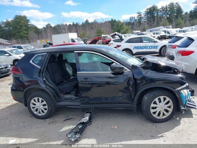 Nissan ROGUE S 2019 5N1AT2MV2KC797944 Image 14