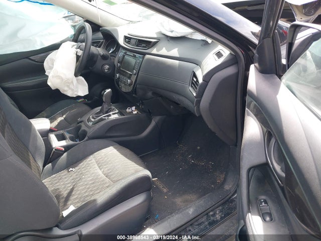 Nissan ROGUE S 2019 5N1AT2MV2KC797944 Image 5