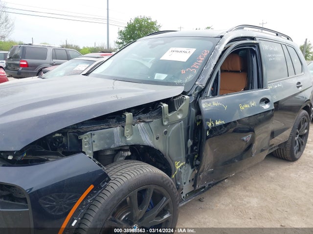 5UX23EM01R9S25302 BMW X7 Xdrive40i