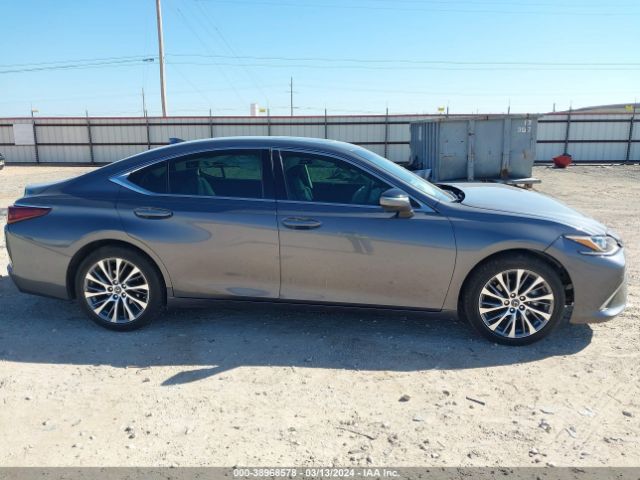 58ABZ1B15KU016205 Lexus ES 350