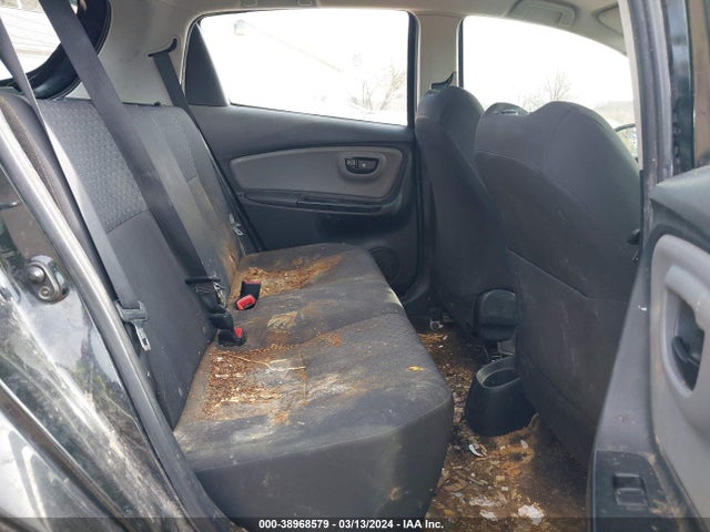 Toyota YARIS L 2015 VNKKTUD31FA034275 Image 8