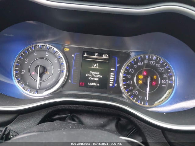 1C3CCCAB7FN699830 Chrysler 200 Limited