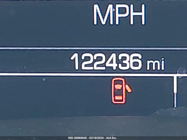 Chevrolet IMPALA 1LT 2018 2G1105S37J9152611 Image 16