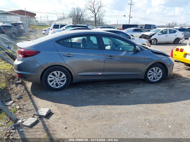 Hyundai ELANTRA SE 2019 5NPD74LFXKH459949 Image 4