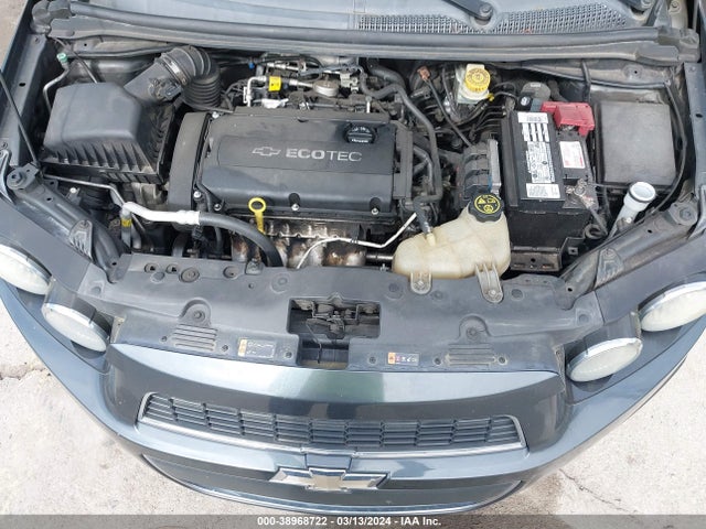 Chevrolet Sonic Lt Auto 2014 1G1JC5SH6E4229254 Image 10