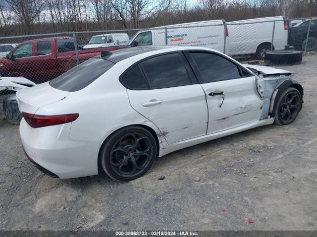 ZARFAEEN2J7597823 Alfa Romeo Giulia Ti Sport Awd