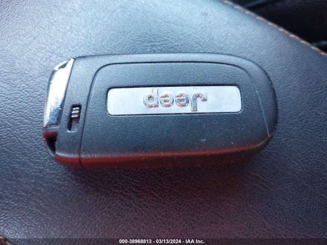 3C4NJDBB1JT350492 Jeep Compass Latitude 4x4
