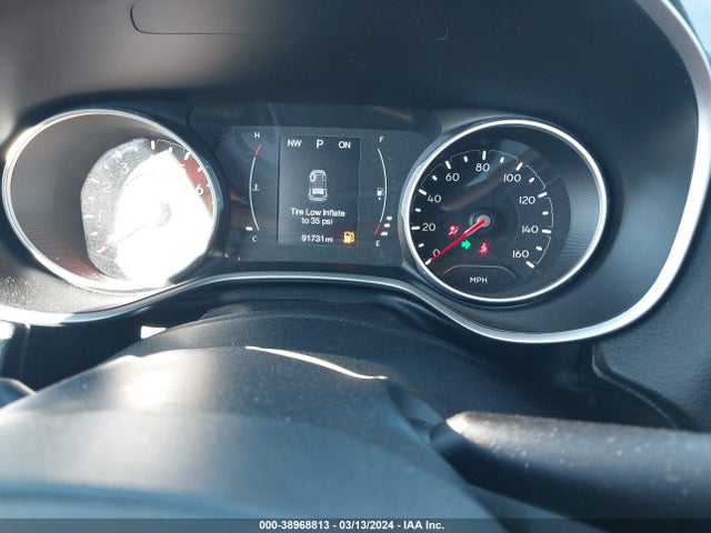 3C4NJDBB1JT350492 Jeep Compass Latitude 4x4