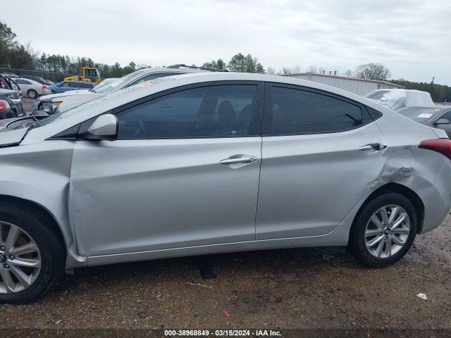 Hyundai ELANTRA SE 2015 5NPDH4AE1FH595612 Image 14