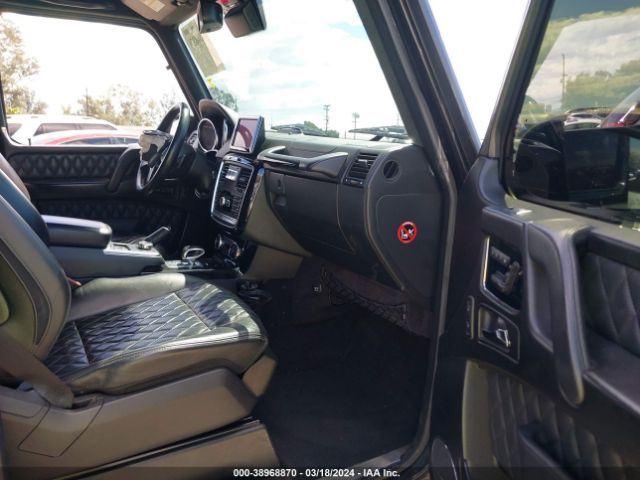 2015 MERCEDES-BENZ G 63 AMG WDCYC7DF1FX241318 Photo 4