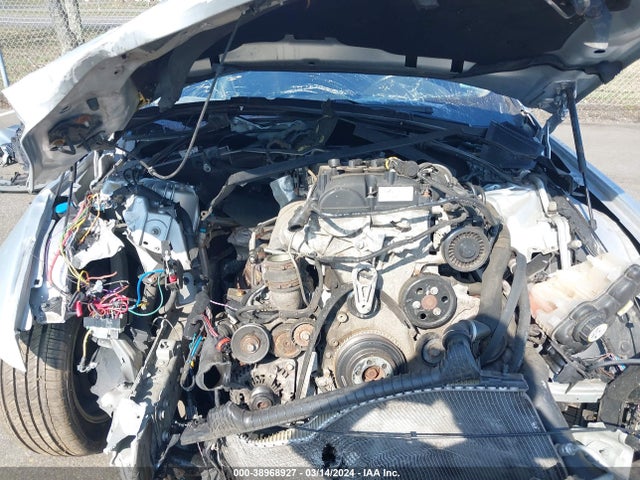 2017 JAGUAR XE SAJAD4BG3HA951648 Photo 9