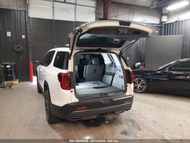 GMC Acadia Awd At4 2022 1GKKNLLS9NZ118368 Image 3