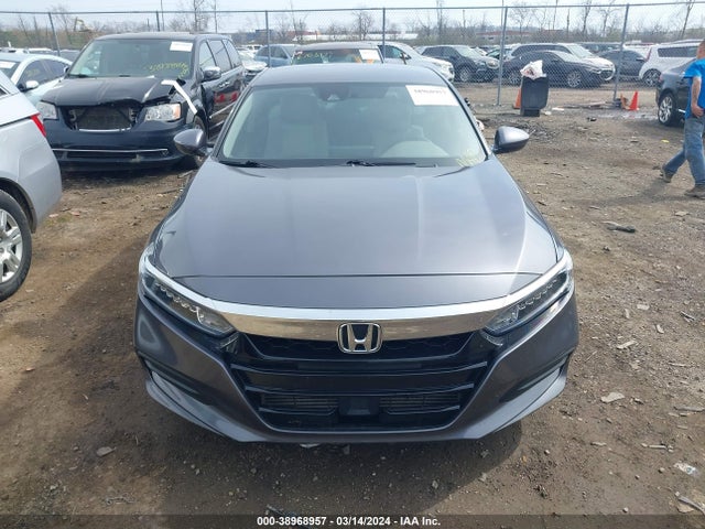 Honda ACCORD LX 2018 1HGCV1F10JA264062 Image 12