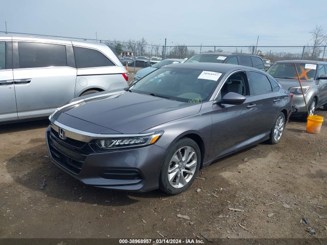 Honda ACCORD LX 2018 1HGCV1F10JA264062 Image 2