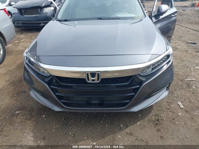 Honda ACCORD LX 2018 1HGCV1F10JA264062 Image 6