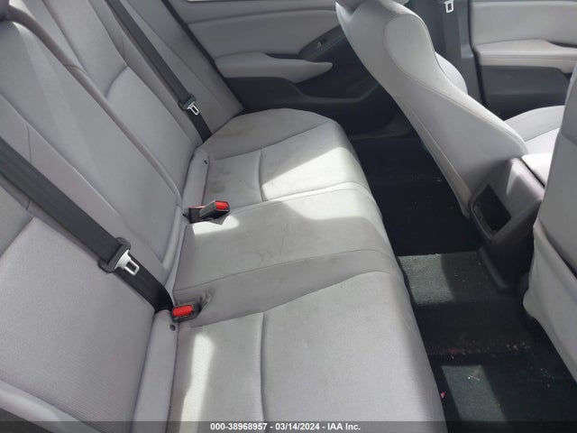 Honda ACCORD LX 2018 1HGCV1F10JA264062 Image 8
