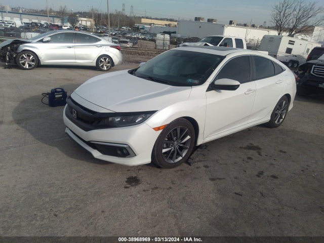 Honda CIVIC EX 2019 2HGFC1F38KH651174 Image 2