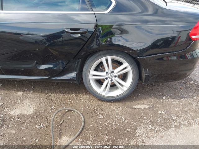 1VWBV7A30FC011001 Volkswagen Passat 2.0l Tdi Se