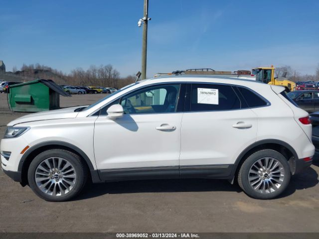 5LMCJ3D9XGUJ20940 Lincoln Mkc Reserve