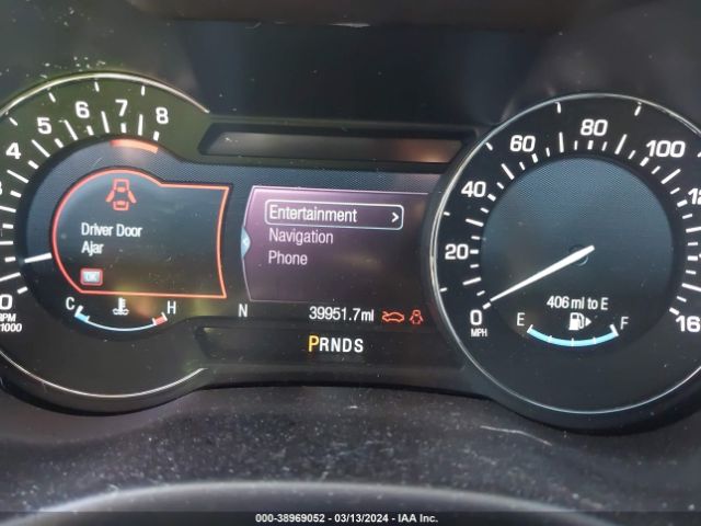 5LMCJ3D9XGUJ20940 Lincoln Mkc Reserve