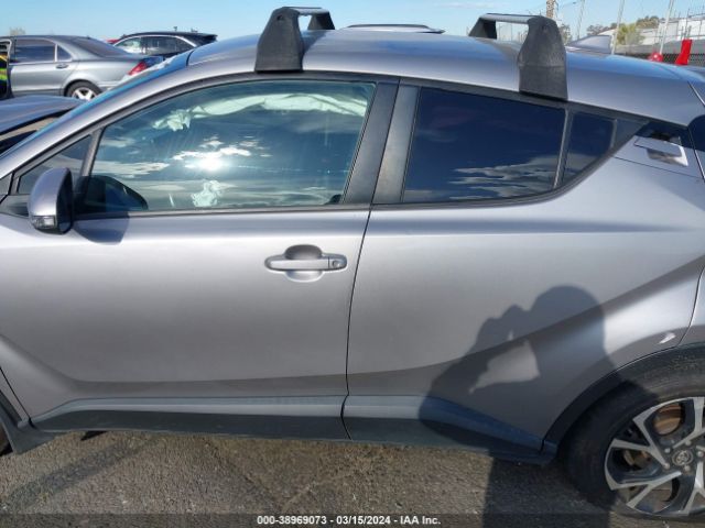NMTKHMBX4JR028867 Toyota C-HR XLE