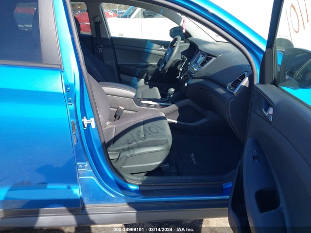 Hyundai TUCSON SE 2018 KM8J2CA44JU633284 Image 5