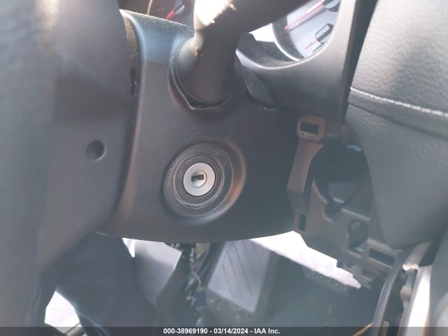 Toyota RAV4 LE 2019 2T3H1RFV3KC008908 Image 11