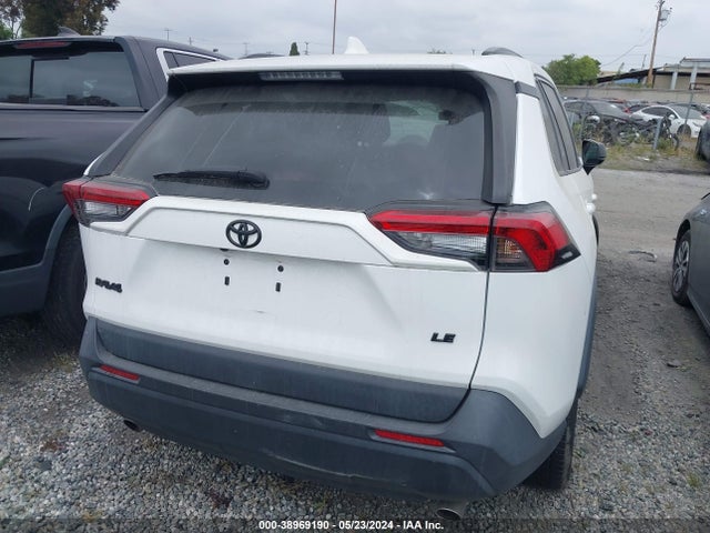 Toyota RAV4 LE 2019 2T3H1RFV3KC008908 Image 17