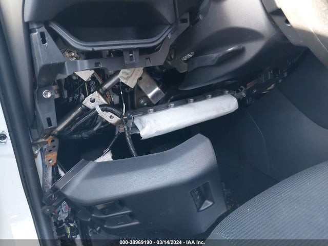 Toyota RAV4 LE 2019 2T3H1RFV3KC008908 Image 19
