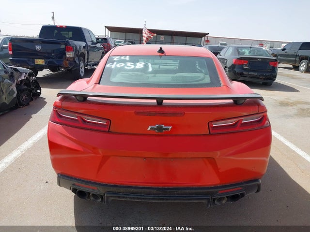 Chevrolet CAMARO 2SS 2017 1G1FH1R75H0130949 Image 15