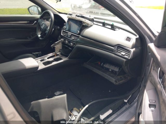 1HGCV1F32LA054664 Honda Accord Sport